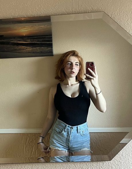 ゲイジムオンリーファンズ エロチック 写真