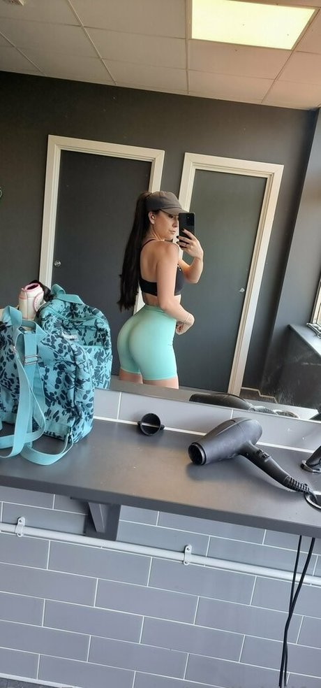 コスプレオナニーオンリーファンズ 無料セクシー 写真