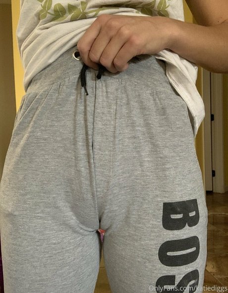 ワークアウト オンリーファンズ 無料ポルノ 画像