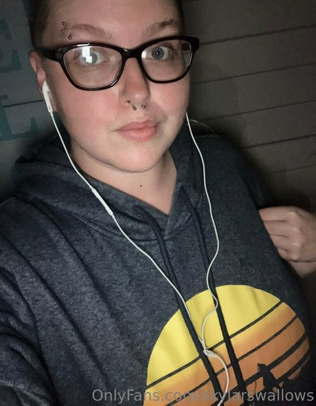 skylarswallows ポルノモデル アーカイブ