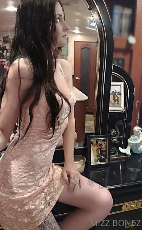 角質の女の子オンリーファンズ 無料セクシー 画像