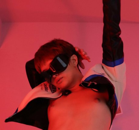 sissy pussy ホットなポルノスター ギャラリー