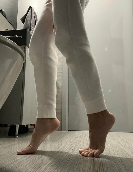 theenchantressb アートスター ギャラリー