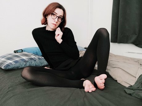 jenissenj ヌード女優 ギャラリー