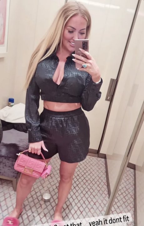 おばあちゃんの熟女オンリーファンズ 無料裸 画像