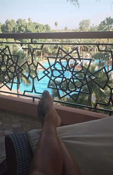 太った足のオンリーファンズ エロチック 写真