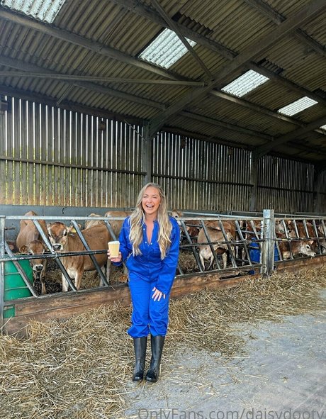 daisydootv ポルノスター アダルト 画像