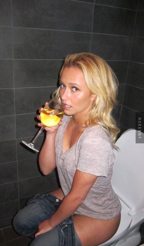 Hayden Panettiere アートモデル 画像