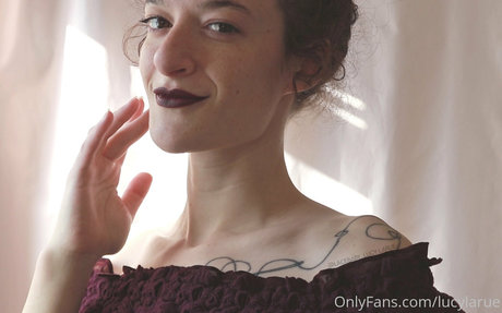 lucylarue ポルノスター HD 画像