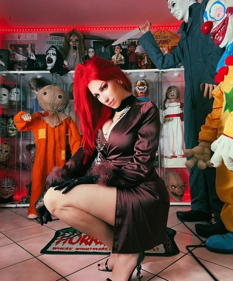 Laura Amuyus ポルノスター 高品質 画像