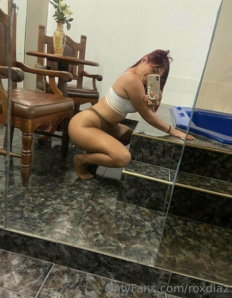 角質の女の子オンリーファンズ HD 写真