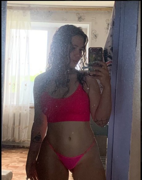 Kristina Durman 可愛いモデル 画像