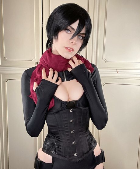 luluthelottie アダルトモデル 写真