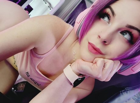 AuroraStarr 高品質のスター ギャラリー