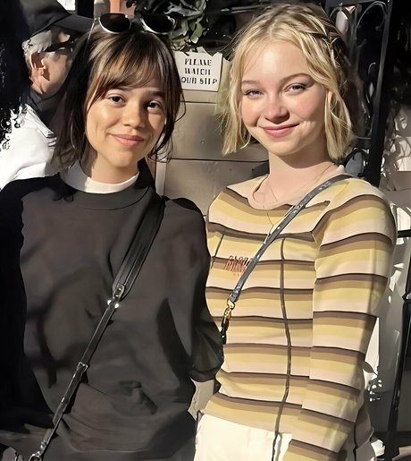 立ちファックオンリーファンズ ヌード 写真