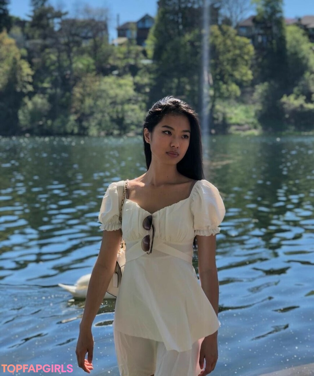 巨尻オンリーファン セックス ギャラリー