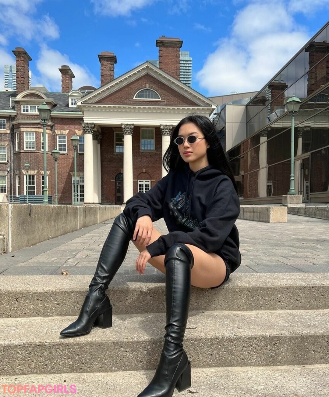 Nemsko セクシーモデル 写真