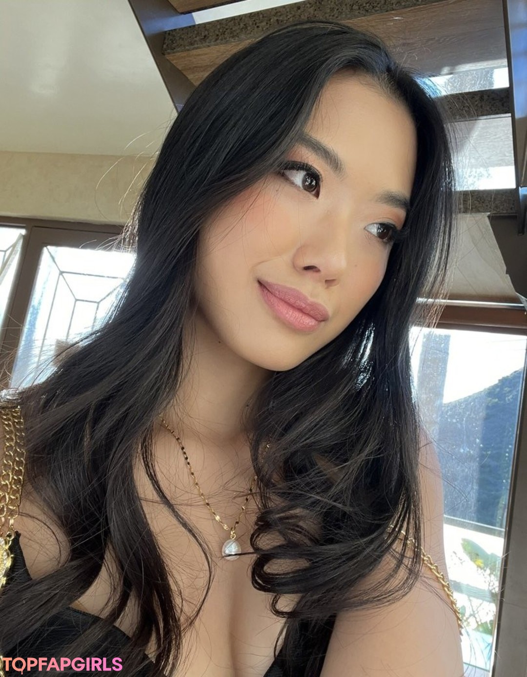 熟女オーガズムオンリーファンズ パーフェクト 画像