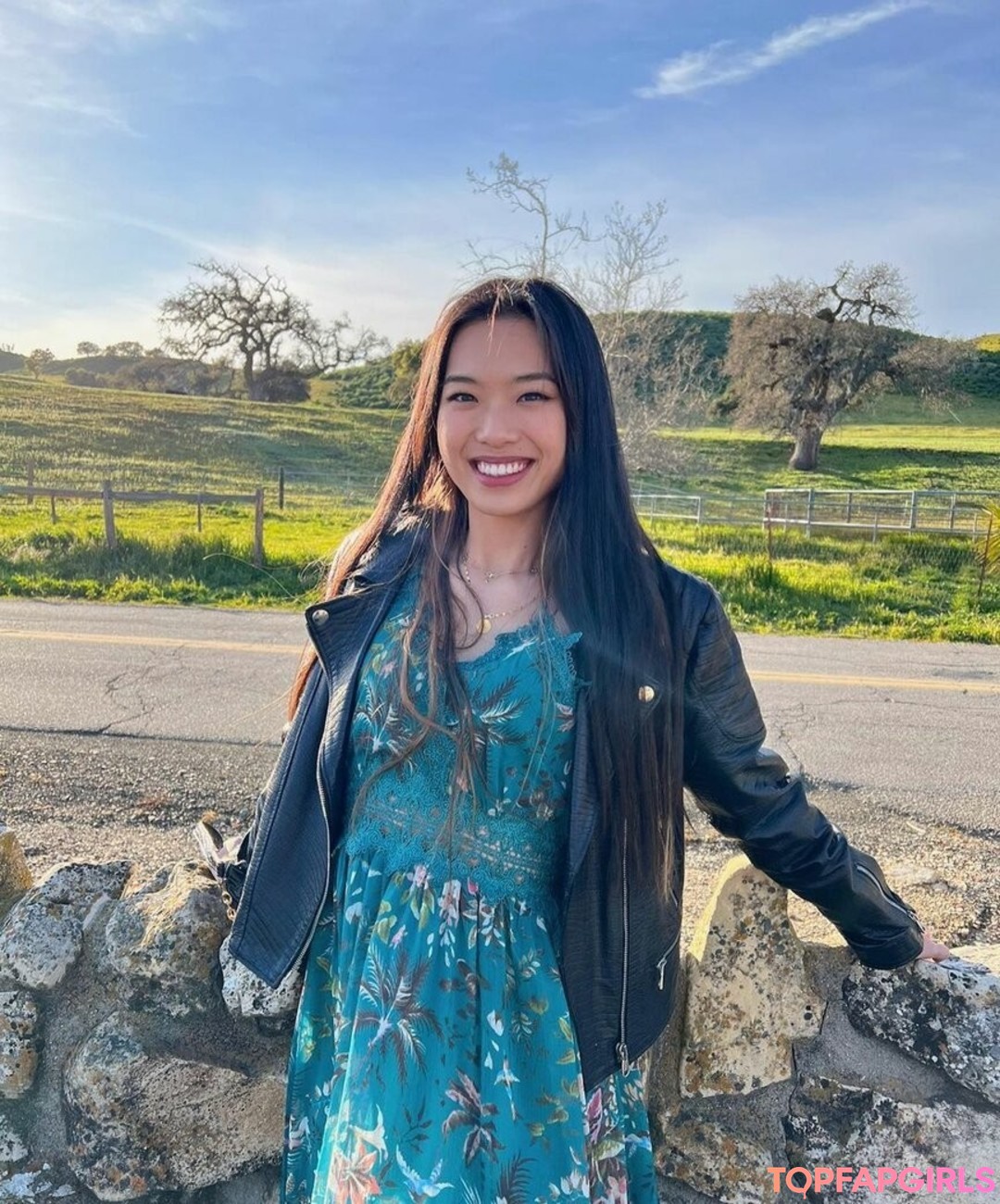 金髪のホットな妻オンリーファンズ 美しいポルノ 画像