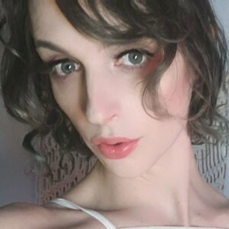 Janie Blade 裸のポルノスター 画像