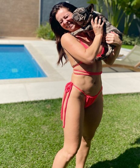 Paolla Oliveira ヌードのポルノスター 写真