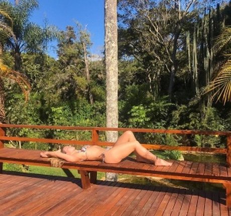 大学のアジア人オンリーファンズ セクシー ギャラリー