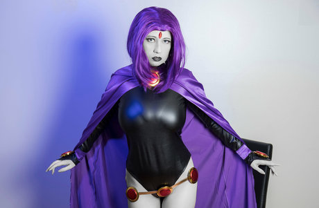 最もホットなティーンオンリーファン セクシーヌード 写真