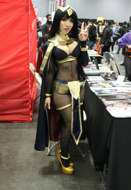 Arabella Kat エロティックモデル 画像