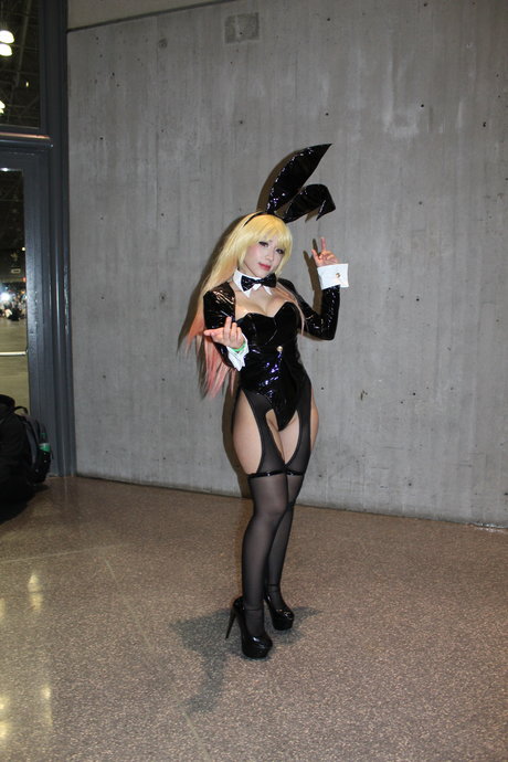 曲線美のランジェリーオンリーファンズ アダルト無料 画像