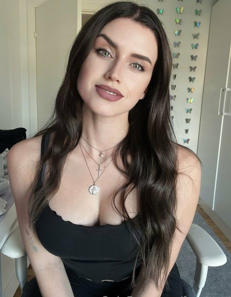 アナルコスプレオンリーファンズ ホット アーカイブ