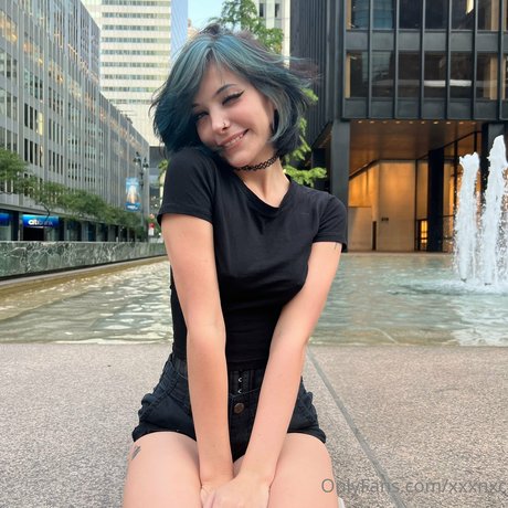 足 マンコ オンリーファンズ 無料ポルノ 写真