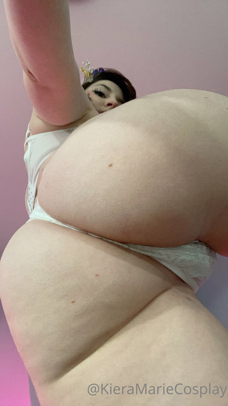 Kiera Marie ポルノスター 独占 画像