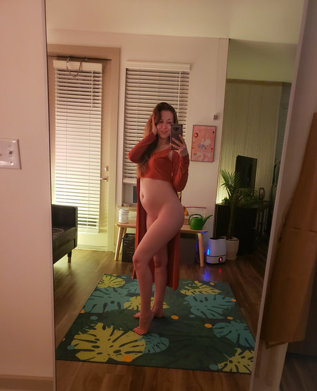 Lindsey Love スター ヌード 画像