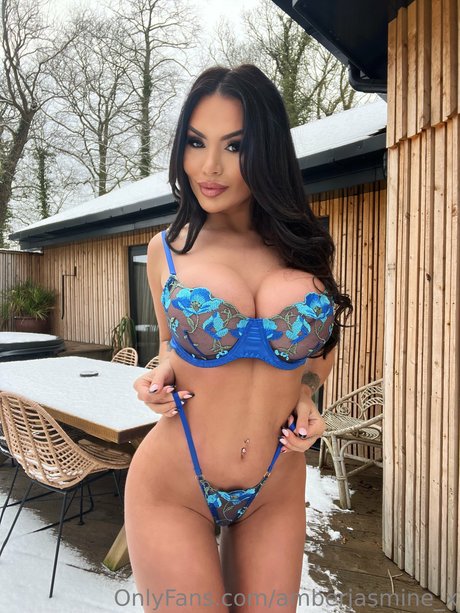 バスルームファックオンリーファンズ 無料ヌード 画像