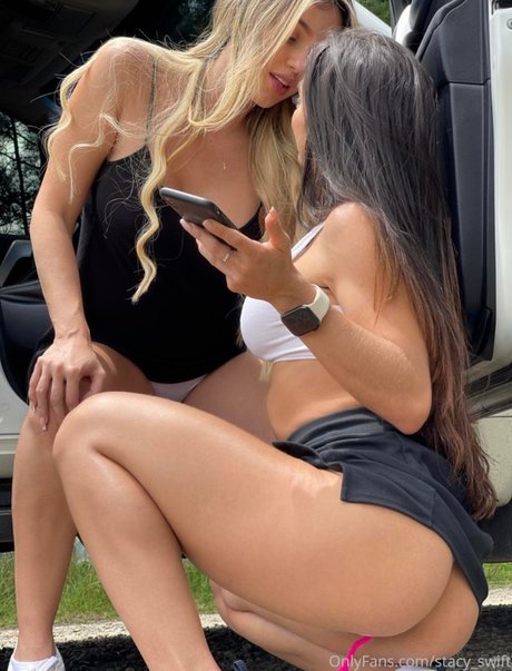 金髪の小人オンリーファンズ えろた ギャラリー