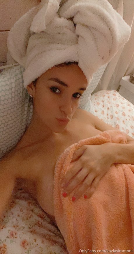 黒人3P オンリーファンズ ホットxxx 画像