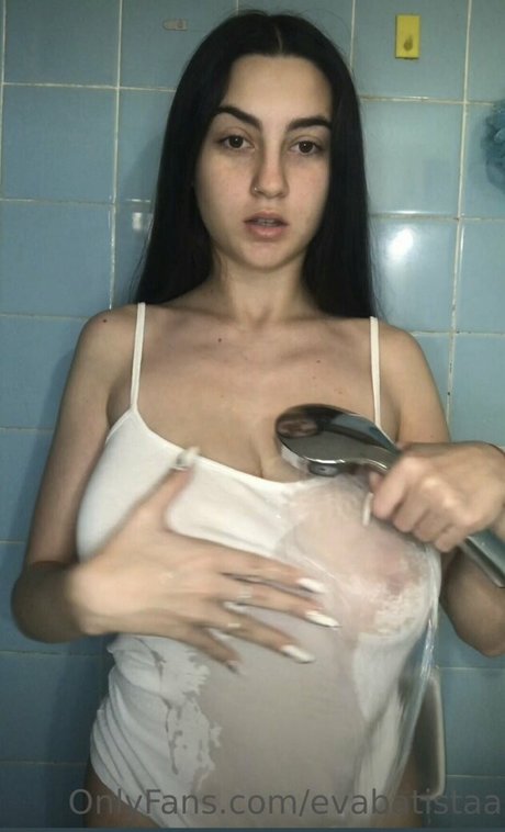 陸軍の熟女オンリーファンズ 無料エロ 写真