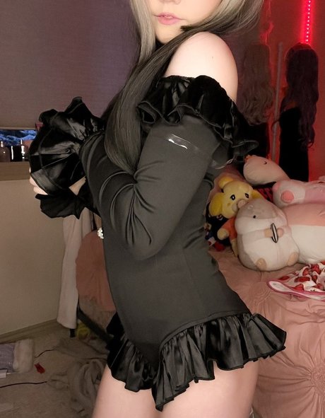 ブルネットのPOV オンリーファンズ トップ 画像