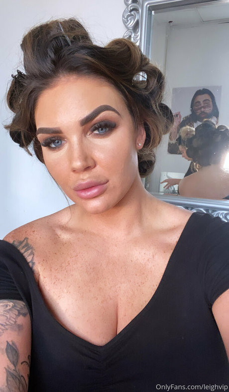 asmr 足 オンリーファンズ アダルト 画像