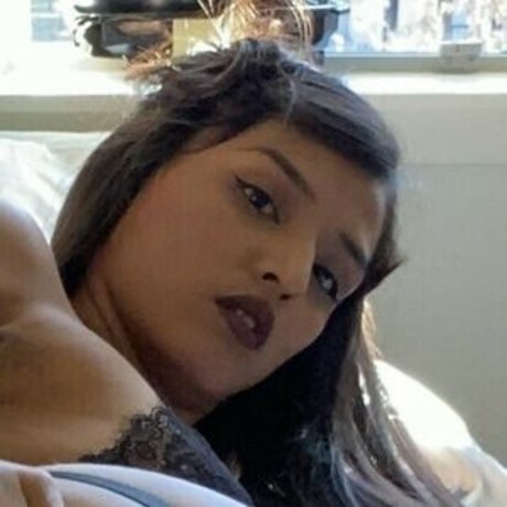 Carababexx 可愛いモデル 写真