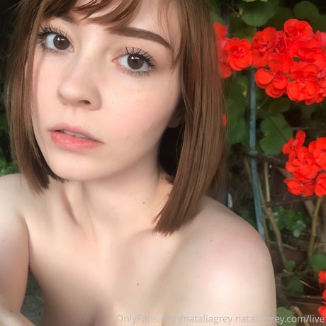 ぽっちゃり妊婦オンリーファンズ ホットヌード 写真