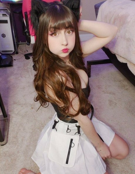 ティーンレズビアンオンリーファンズ 無料セックス 写真