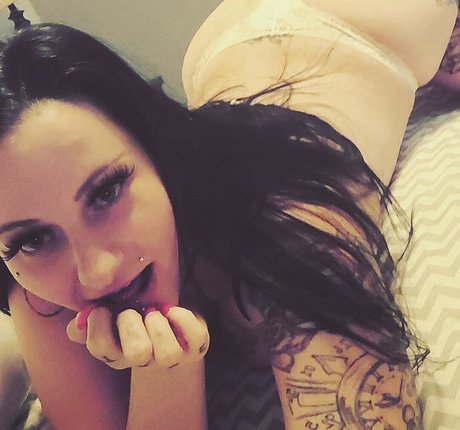 xomaryyeox XXXモデル 写真