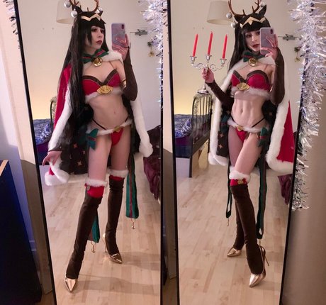 エモな痴女オンリーファンズ セクシー 写真