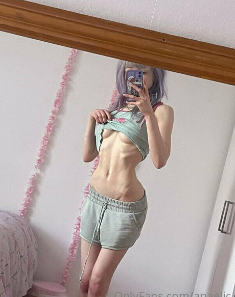 熟女の足オンリーファンズ ホットヌード アーカイブ