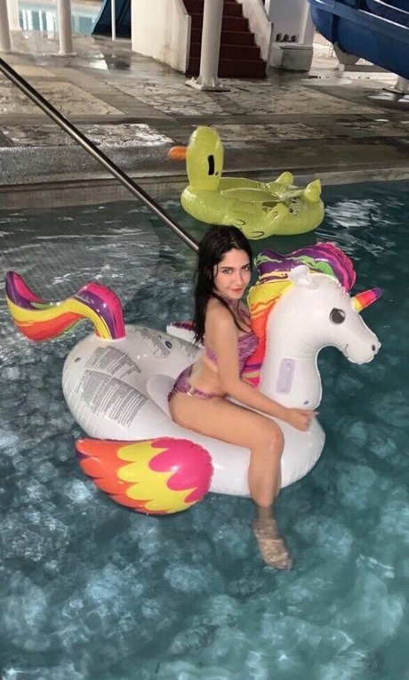 Aylin Ramos 限定スター 写真