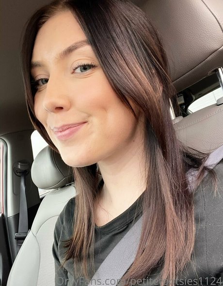 角質の女の子オンリーファンズ エロ 写真