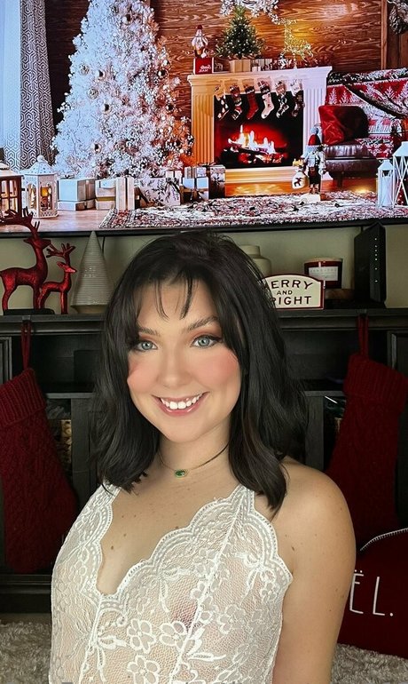 アマチュアブロンドオンリーファンズ ホットヌード 画像