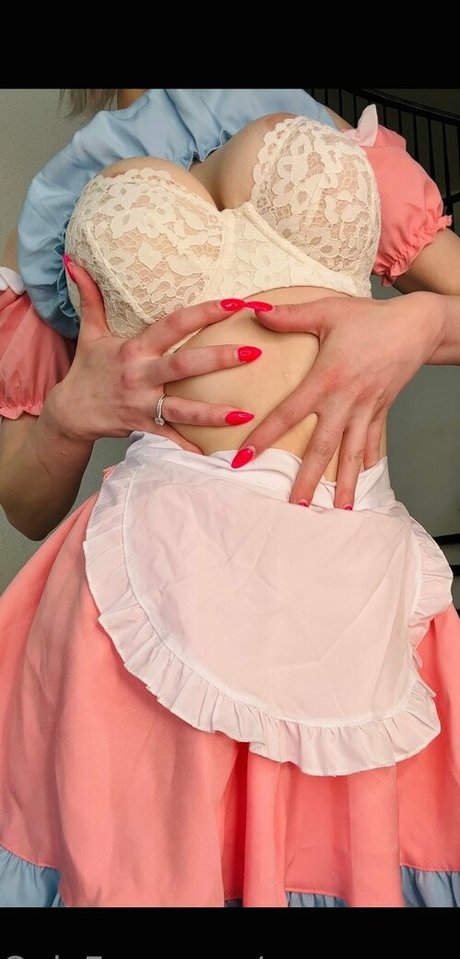 後背位オンリーファンズ セクシー ギャラリー