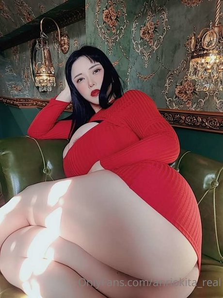 アジアン潮吹き オンリーファンズ アダルト無料 写真